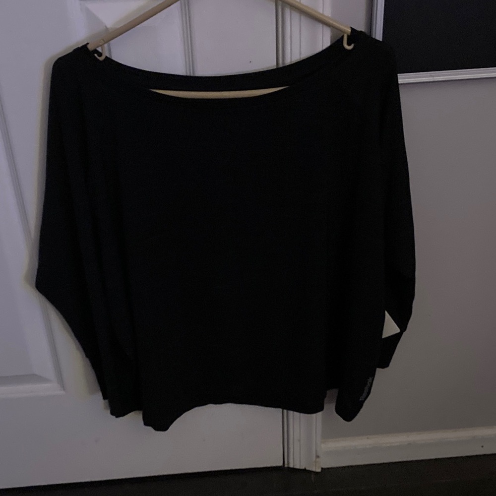 Reebok Women's Black exercise shirt new with tags size medium